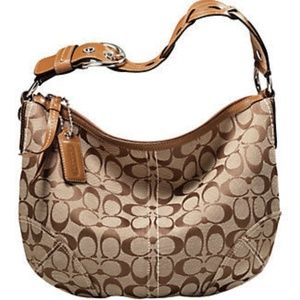 Sold✨ Coach: Soho Signature Hobo Bag